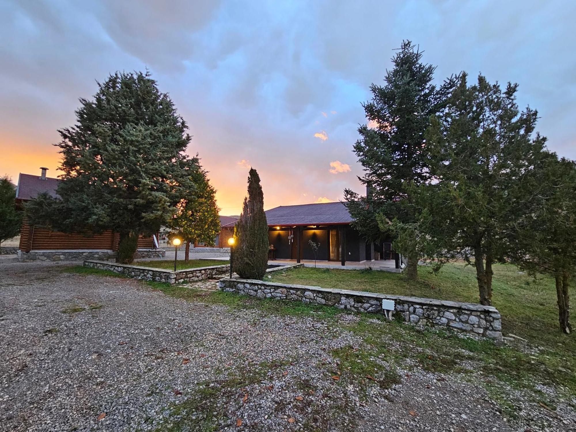 Orino Livadi Mount Villa IV Arachova Ngoại thất bức ảnh